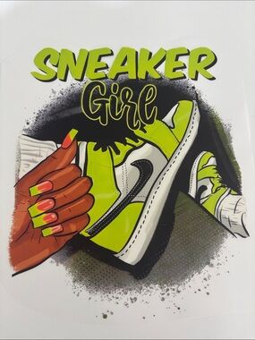 SNEAKER GIRL